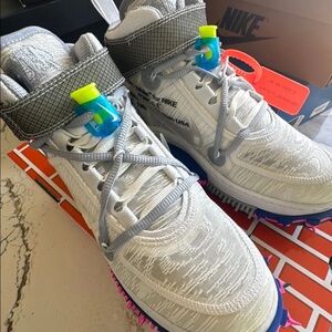 *NEW* Nike Air Force 1 Mid Off-White White - Size 7M/8.5W $367 on StockX